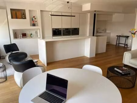 appartement 1 ch. epc a  bois st jean lumineux et moderne.