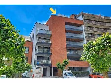 superbe penthouse 2ch au coeur de waremme