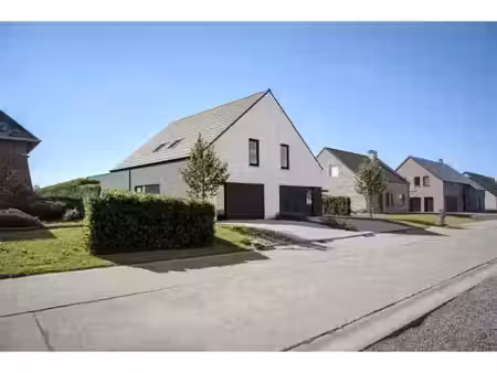 maison à vendre à longue borne 15 ghoy (rbw45832)