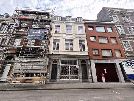 beau rez commercial a cote du xx aout