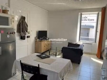 location appartement t1 à hennebont (56700) : à louer t1 / 26m² hennebont
