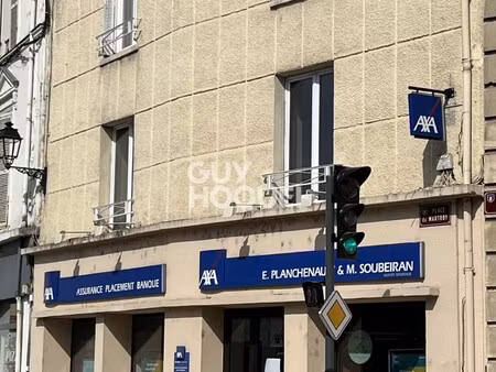 immeuble à vendre de 230 00 m²