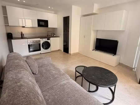 studio / 20m² / la croix de berny fresnes (rer b)