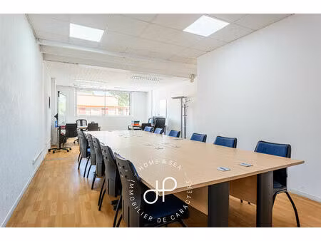 bureaux & entrepôt ? marseille 13011 boulevard emmanuel allard 400 m2