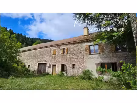 ancienne ferme à rénover 450 m² de potentiel sur 6 5 hectares
