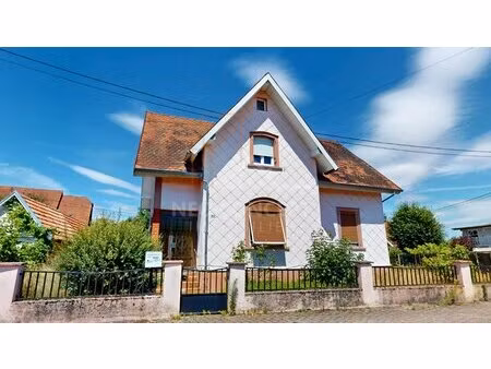maison 6 pièces de 125m² sur 7 ares 51 de terrain