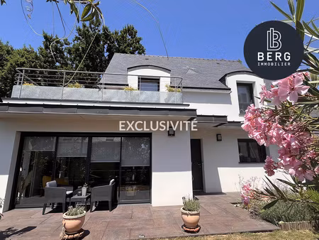 belle maison contemporaine et familiale située au calme  non