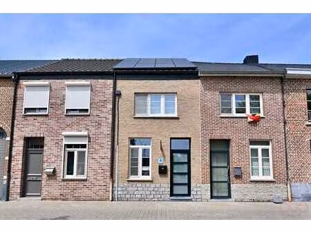 instapklare woning  rustig gelegen op wandelafstand van h...