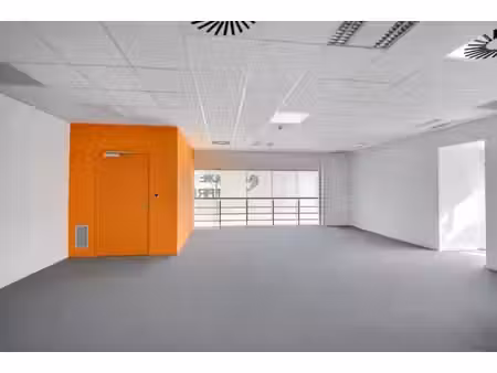 bureaux à louer à lodelinsart (vbe46769)