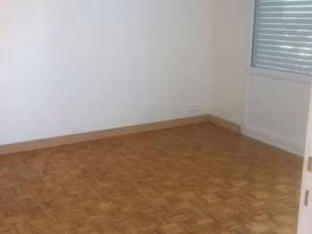 location appartement 4 pièces à saint-brieuc centre ville  charner  ste thérèse (22000) : 