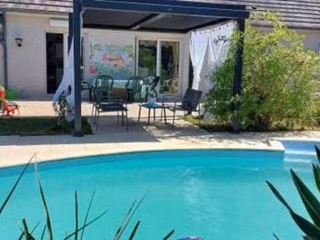 location maison meublé à déols (36130) : à louer meublé / 105m² déols