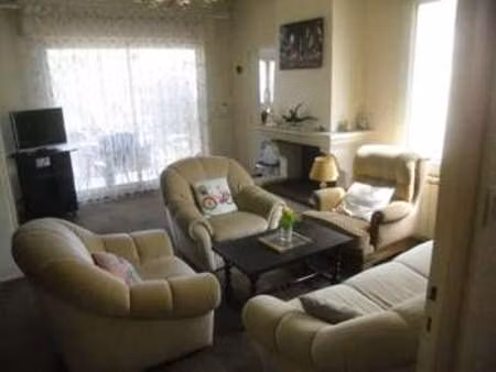 location maison meublé à bordeaux (33000) : à louer meublé / 77m² bordeaux