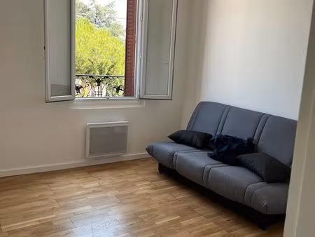 titre: location meublée - studio - aubervilliers - 26m2 - loyer: 690 cc