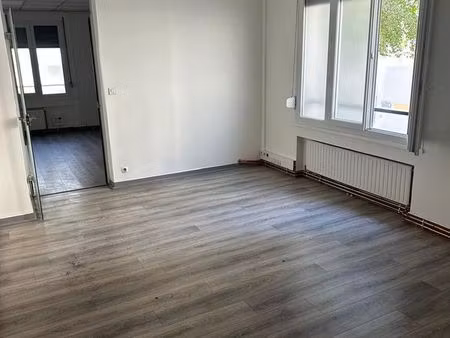 location bureaux au gratte ciel 10 min part dieu