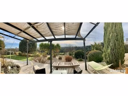 appartement t3 de 50 m² avec terrasse et vue exceptionnelle sur le golf – juvignac (hauts 