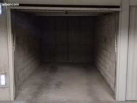 box garage