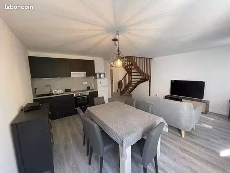 spacieux t3 de 85 m² avec 3chambres