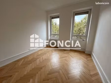 appartement 4 pièces 97 m²