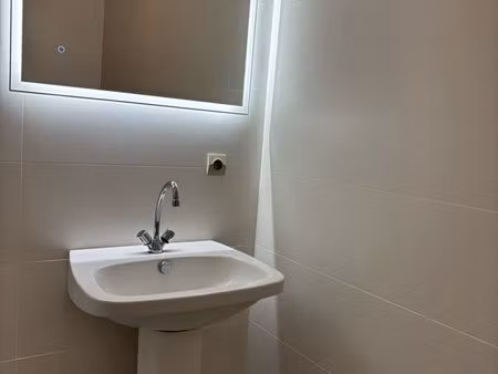 location la plaine (49360)