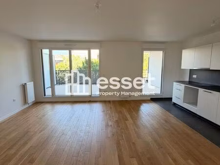 appartement 4 pièces 90.84m² à louer 2326 - courbevoie 92400