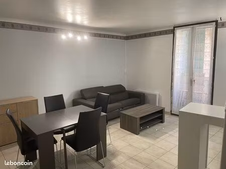 appartement t2 à louer tout équipé/meublé 42m2