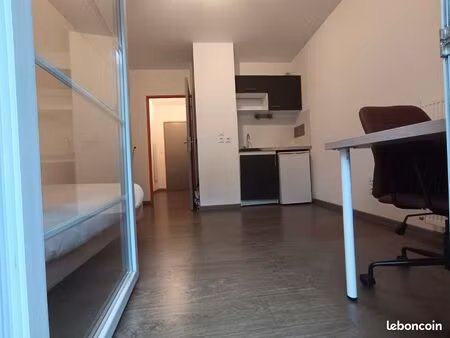 vends studio équipé pour pmr