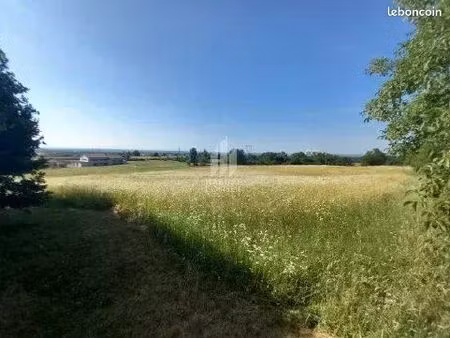 terrain 622 m² colombier-saugnieu