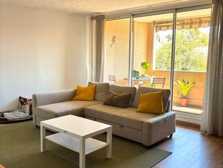 appartement 84 m2 t3/4 + garage
