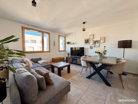 appartement t3 67m² centre-ville