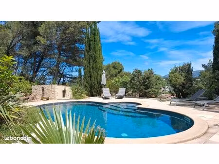 villa de charme en restanques avec appartement indépendant