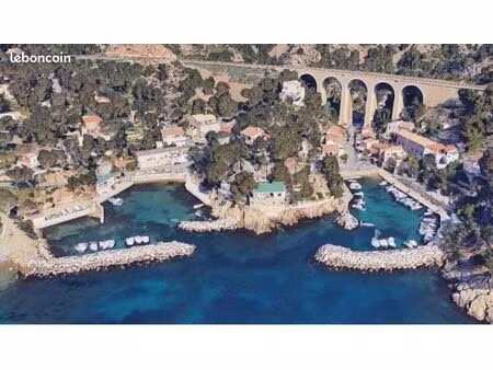 villa atypique vue sur l'horizon méditerranéen