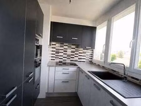 location appartement 2 pièces meublé à chatou (78400) : à louer 2 pièces meublé / 42m² cha