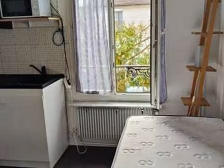 location appartement t1 meublé à l'haÿ-les-roses (94240) : à louer t1 meublé / 14m² l'haÿ-