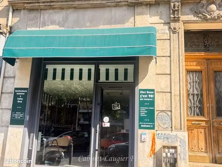 local 64 m² marseille