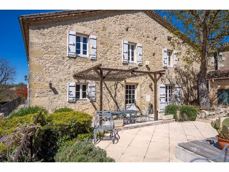 vente propriété 8 pièces 952 m² à la romieu (32480)  395 000 €
