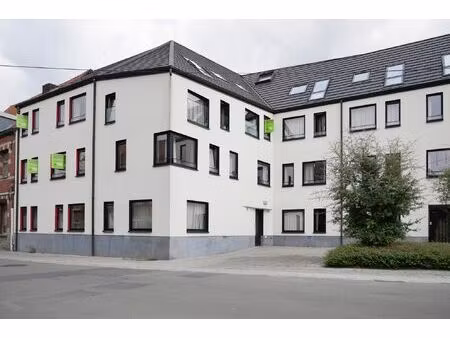 studio à louer à rue galterie saint-jean 2o tournai (vbe46780)
