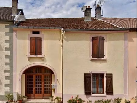 maison de village avec jardin corbenay centre