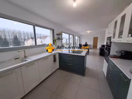 vente maison 10 pièces 184 m² crécy-la-chapelle (77580)