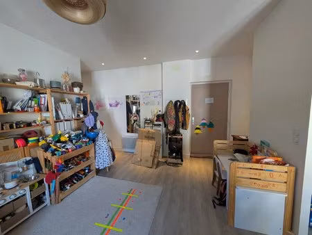 -appartement au pied de la gare-