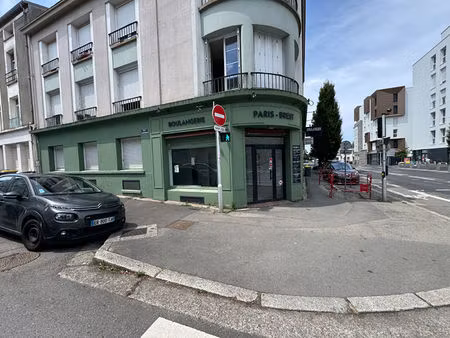 à louer local commercial brest 80 m2
