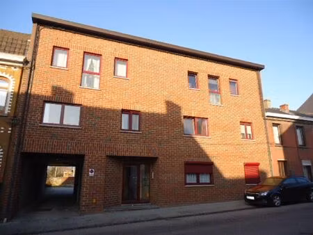 appartement à louer à rue général de gaulle 102 courcelles (vbe46855)