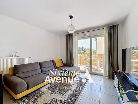 appartement decines charpieu 3 pièce(s) 62 m2