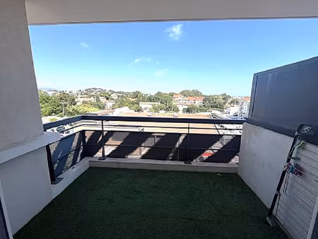 appartement 2 pièce(s) terrasse parking sous sol