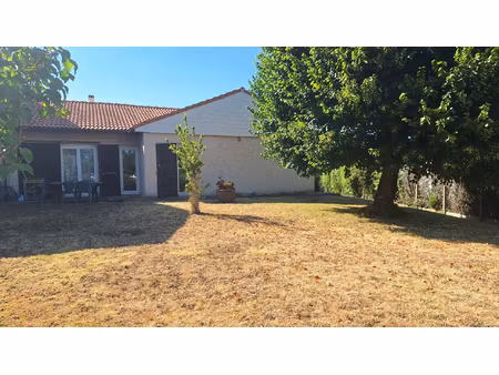 maison cournon d auvergne 4 pièce(s) 95 m2
