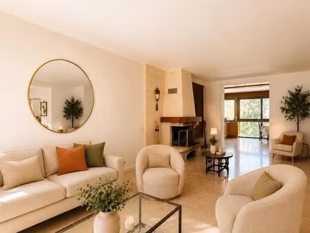 demeure familiale de 300 m² – en lisière de forêt