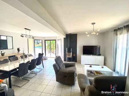 maison avec piscine hors-sol à romagné