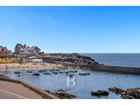 batz-sur-mer - face à l'ocean - une élégante propriété entre plage et cœur historique