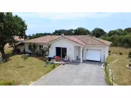 maison hagetmau 5 pièce(s) 102 m2