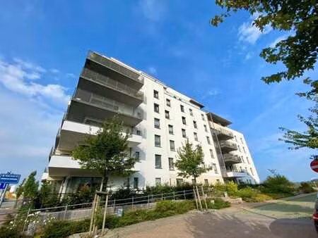 appartement 3 chambres avec terrasse + parking