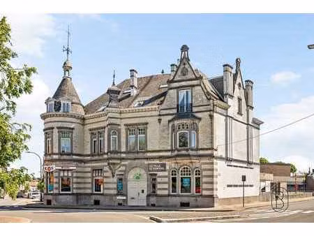 magnifique maison de maître avec un énorme potentiel